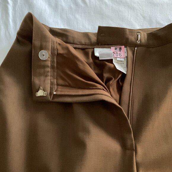 Jones NY Brown 2-piece Pant Suit. Size 6. Chic/Timeless - Picture 8 of 9